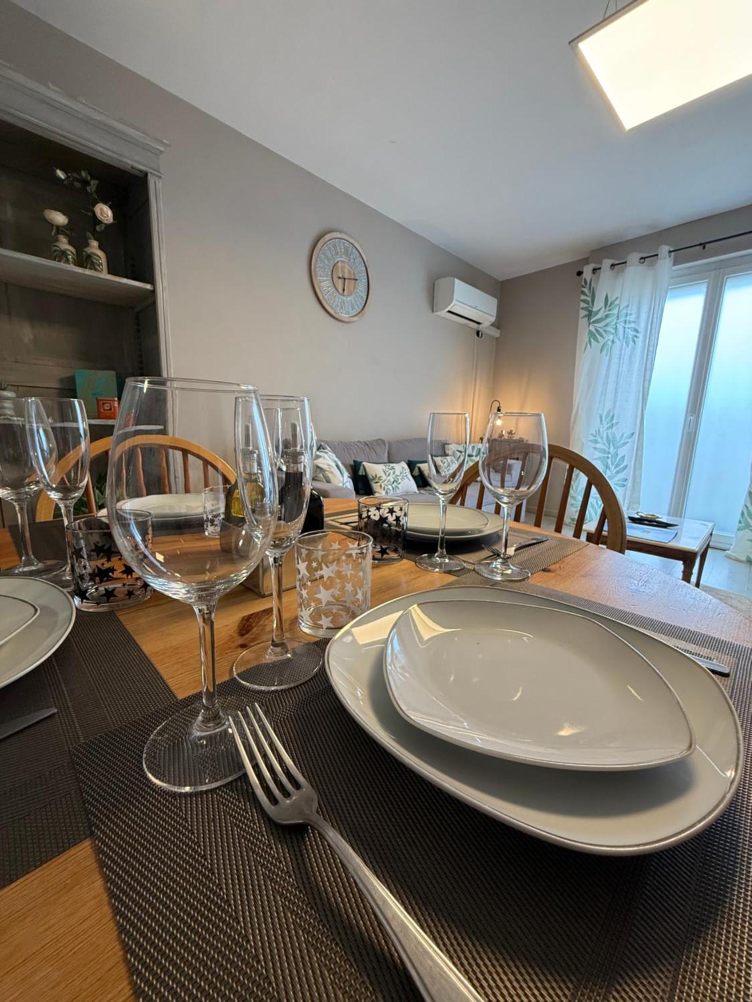 Le Carre Gambetta Apartment Каркасон Екстериор снимка